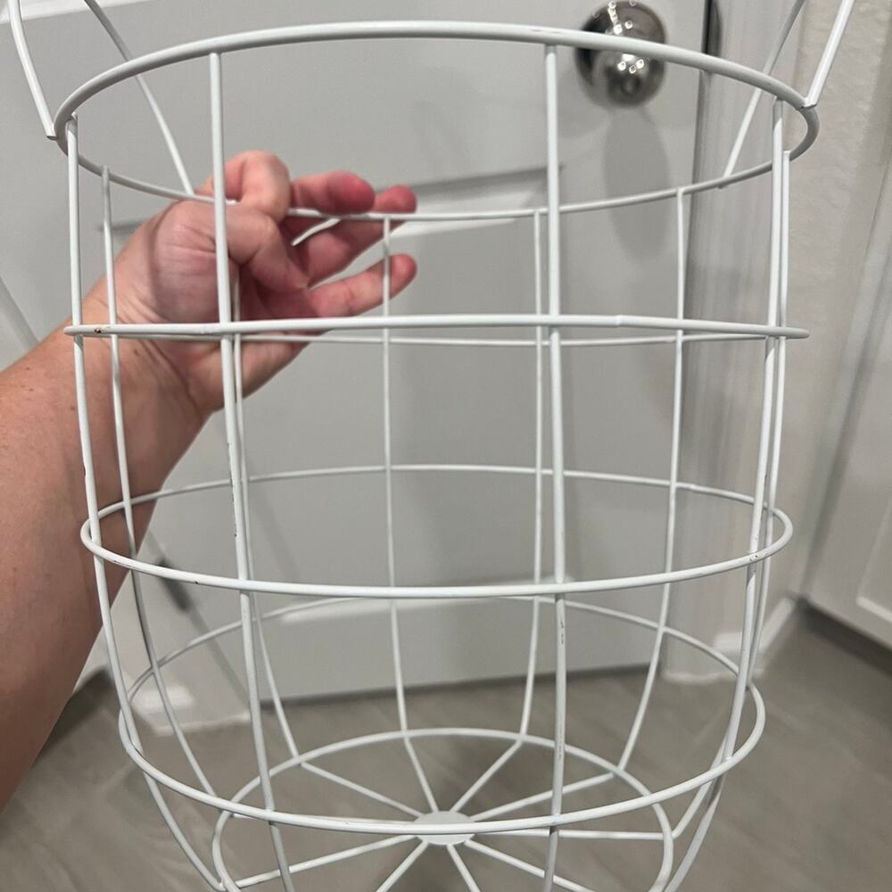 White Wire Basket - Picture 4 of 4